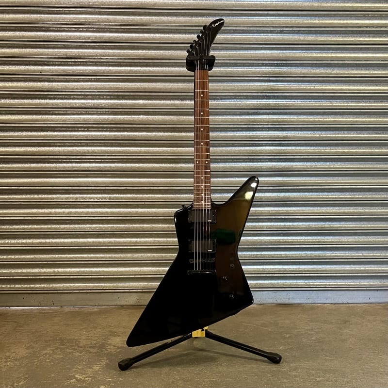 2011 - 2019 Epiphone '84 Explorer-EX Ebony - £1150 used Guitar