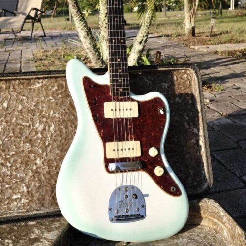 1964 Fender Jazzmaster Blue Surf Burst -        Jazzmaster