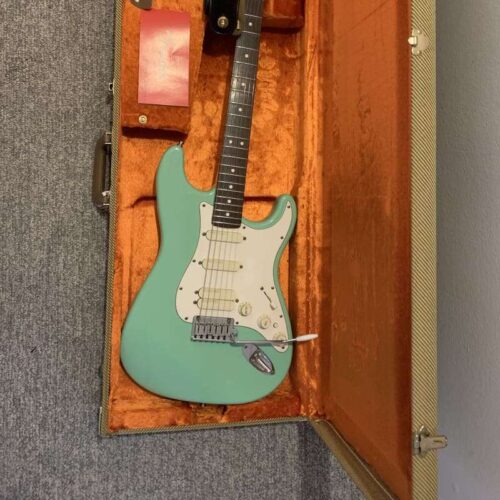 used 1996 Fender Jeff Beck Stratocaster OHSC Sea foam Green - Effect Pedal