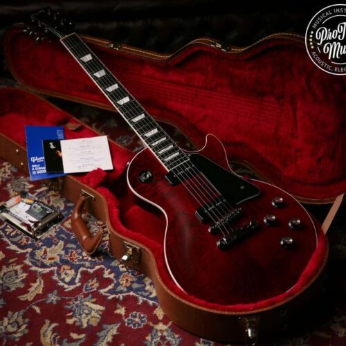 2018 Gibson USA Les Paul Classic Player Plus P90 Vintage Wine Red - £2295 used Guitar