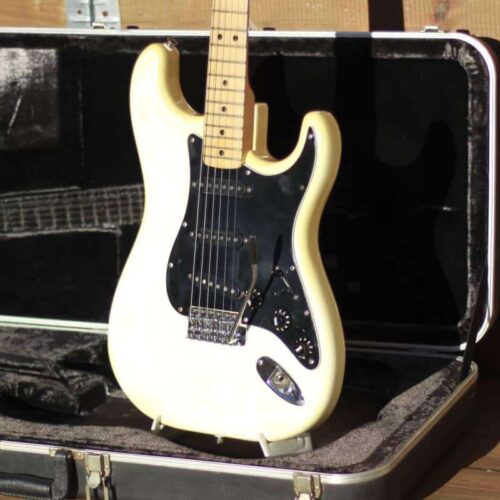 1979 Fender Stratocaster White -        Stratocaster