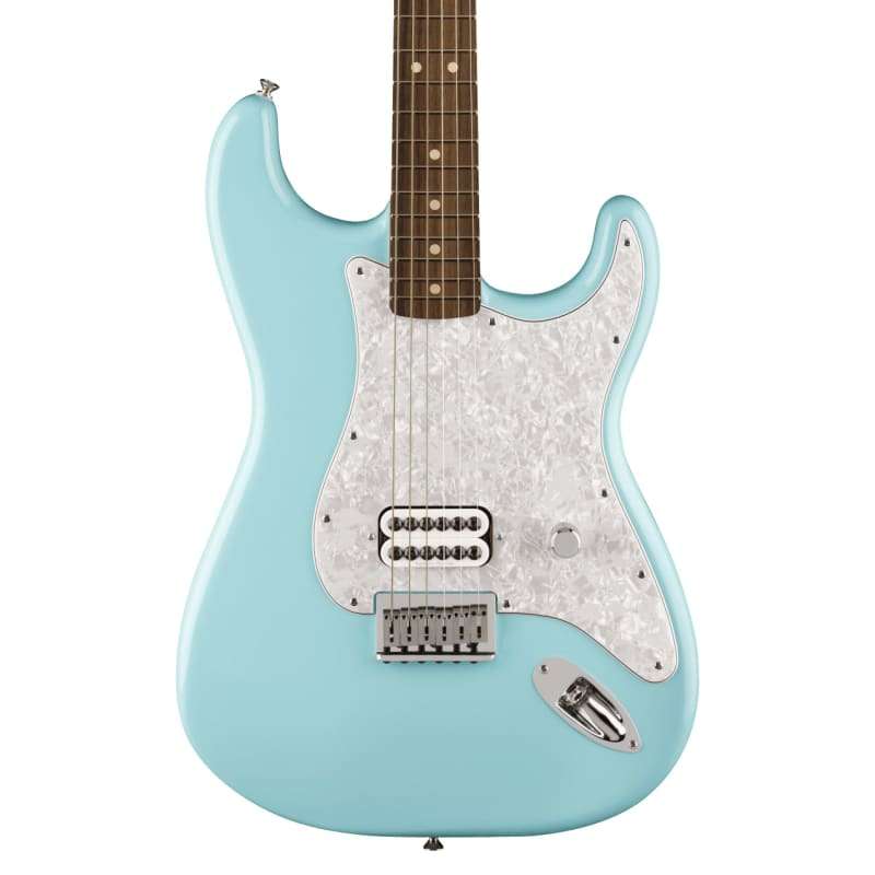 2023 Fender Limited Edition Tom DeLonge Stratocaster Daphne Blue - new ...