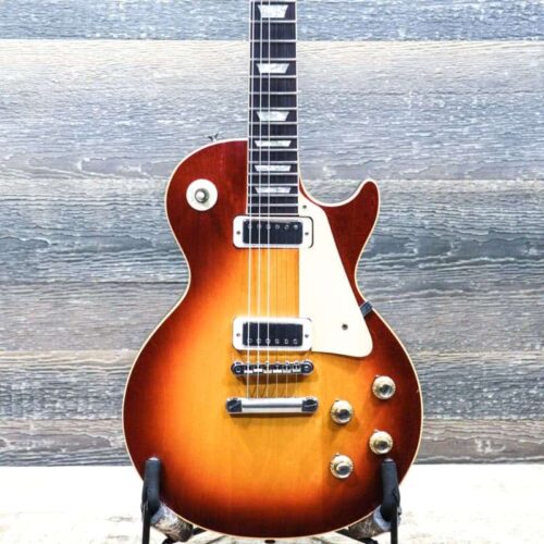 1972 Gibson Les Paul Deluxe Cherry Sunburst -         Les Paul