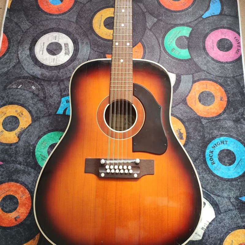 1960s Arnold Hoyer 12 String Acoustic Guitar Natural - £280 used Guitar