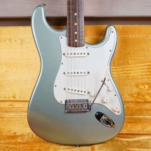 2001 Fender American Vintage '62 Stratocaster Reissue Ice Blue... -        Stratocaster