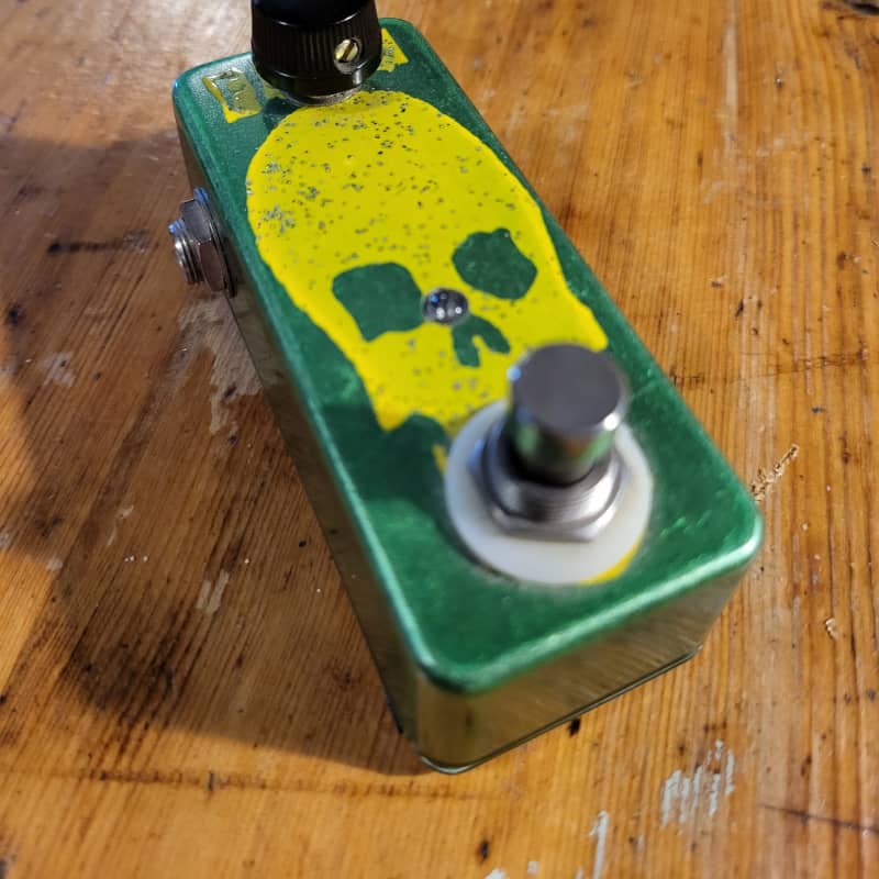 used 2011 Freakshow FX Boost Green - Effect Pedal