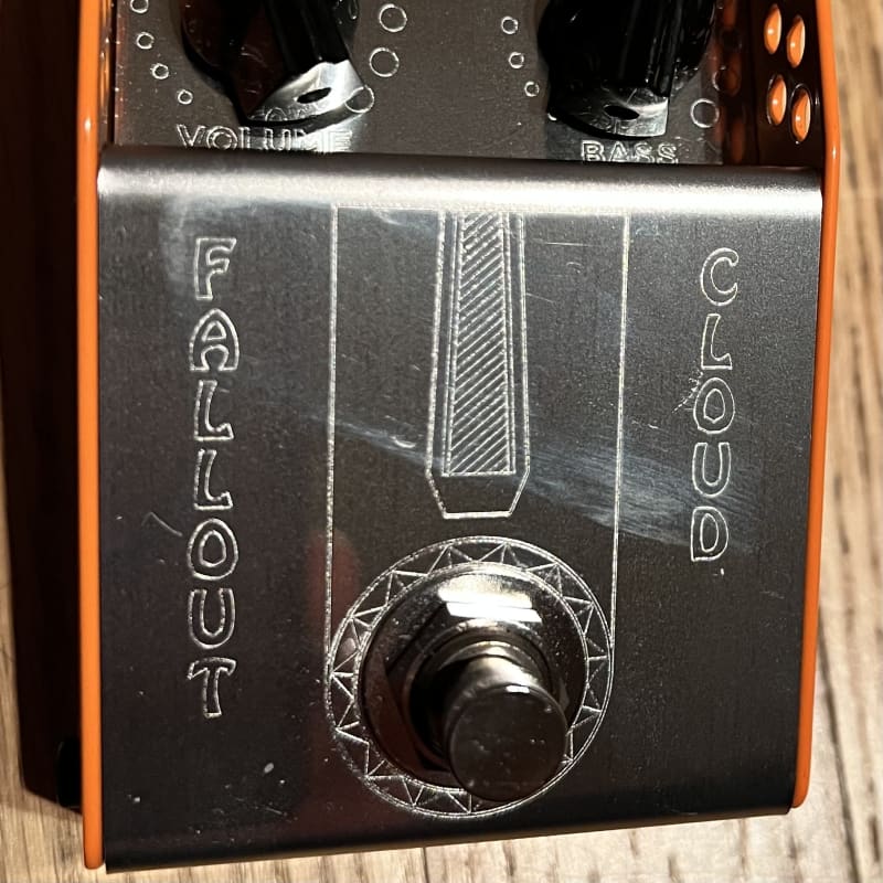 used 2010s ThorpyFX Fallout Cloud Fuzz Silver / Orange / Black - Effect Pedal