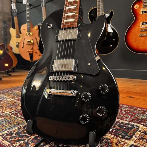 2019 - Present Gibson Les Paul Studio without Fretboard Bindin... -         Les Paul