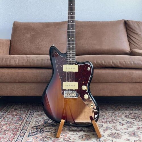 2023 Fender American Performer Jazzmaster 3-Color Sunburst -        Jazzmaster