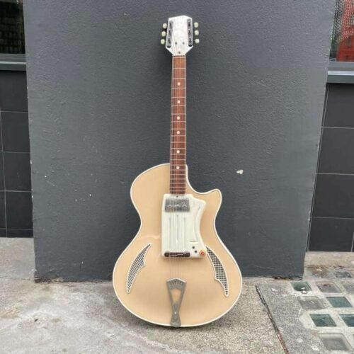 1960s Wandre Tri-lam Italian Bizarre Fetish Guitar Desert Sand -         Vintage