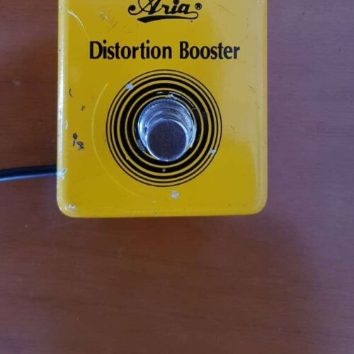 inizio anni "70 Aria Distortion Booster Giallo -