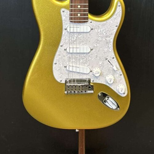 Fender Stratocaster Gold Metallic -        Stratocaster