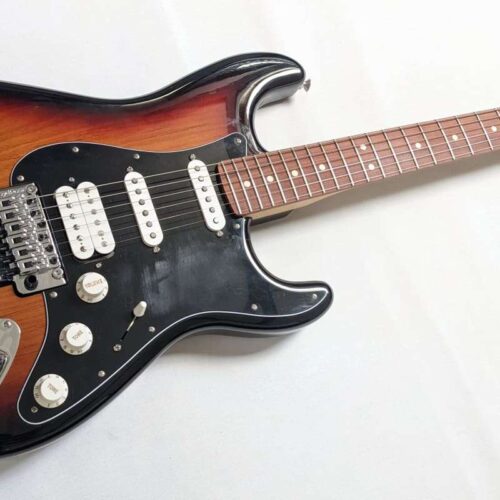 2018 - Present Fender Player Stratocaster HSS with Pau Ferro F... -        Stratocaster