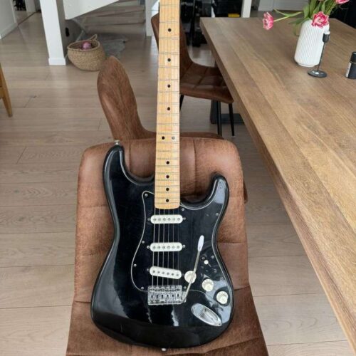 1974 Fender Stratocaster Black -        Stratocaster