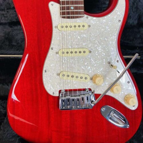 2006-2007 Fender Stratocaster Deluxe Red Mahogany -        Stratocaster