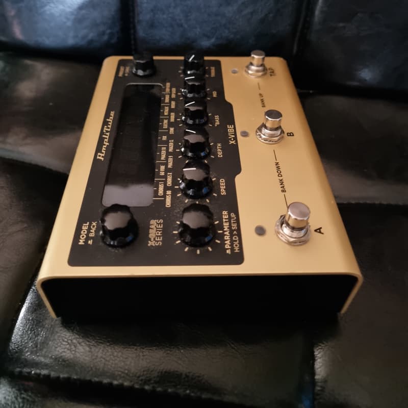 used 2021 IK Multimedia AmpliTube X-Vibe Gold - Effect Pedal