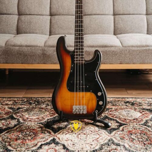 1970 - 1983 Fender Precision Bass with Rosewood Fretboard Sunb... -         Precision Bass