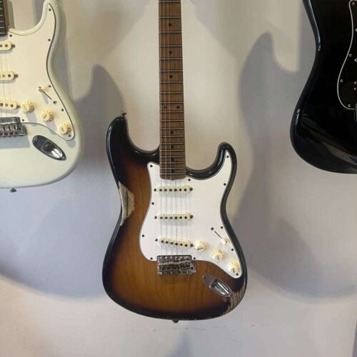 2021 Fender Stratocaster Sunburst Heavy Relic -        Stratocaster