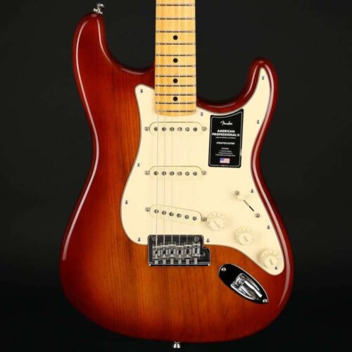 Fender Stratocaster Sienna Sunburst -        Stratocaster