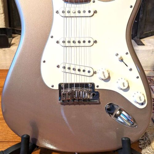 2014 Fender 2014 NAMM American Custom Stratocaster Shoreline G... -        Stratocaster