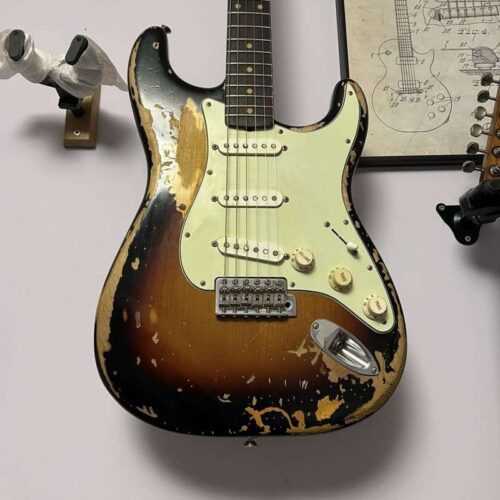 2023 - Present Fender Mike McCready Signature Stratocaster 3-C... -        Stratocaster