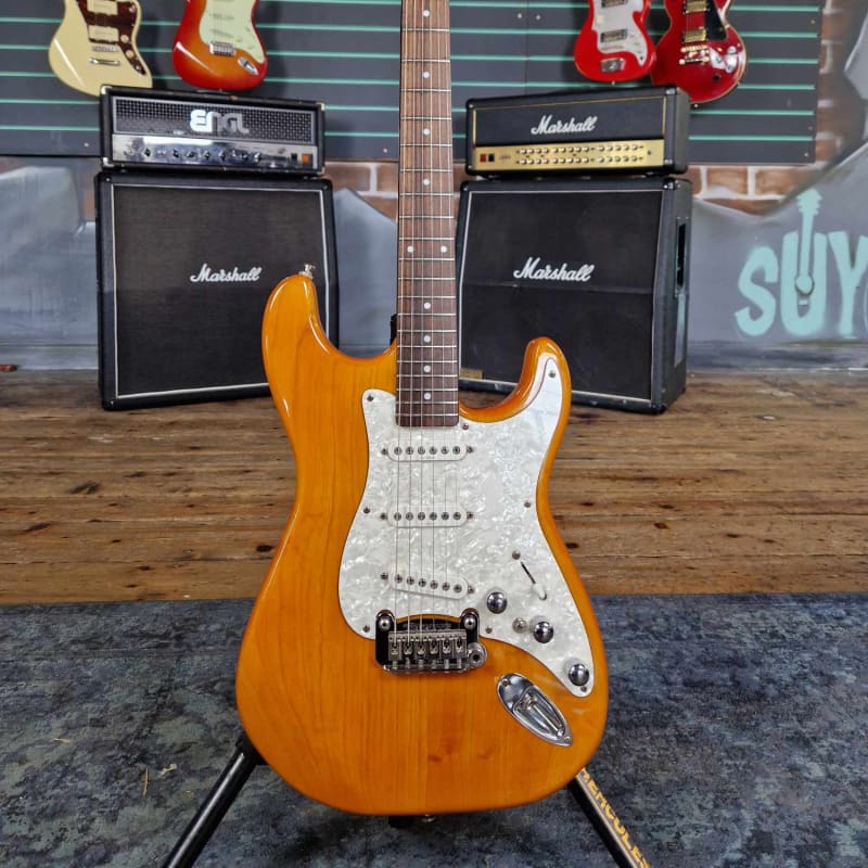 G&L S-500 Tribute Gloss Amber - £500 used Guitar