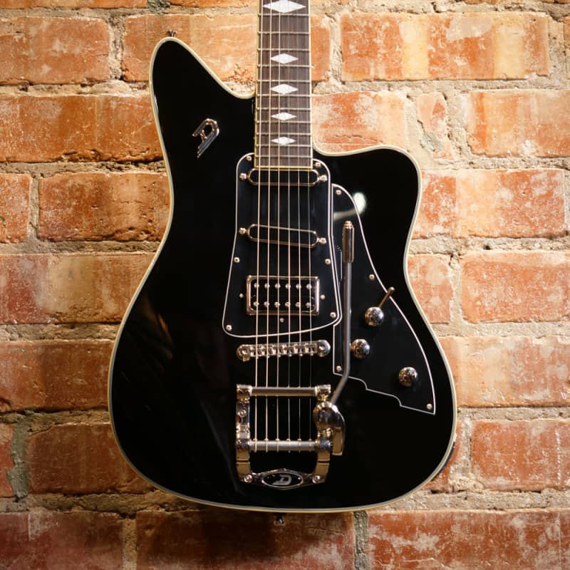 Duesenberg Paloma Black - £2419 new Guitar