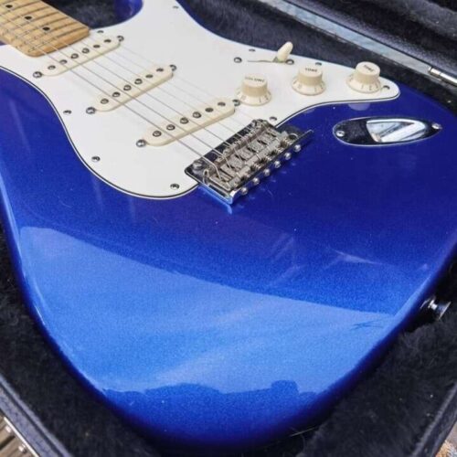 2011 Fender American USA Standard stratocaster. Beautiful guit... - £900 used Guitar