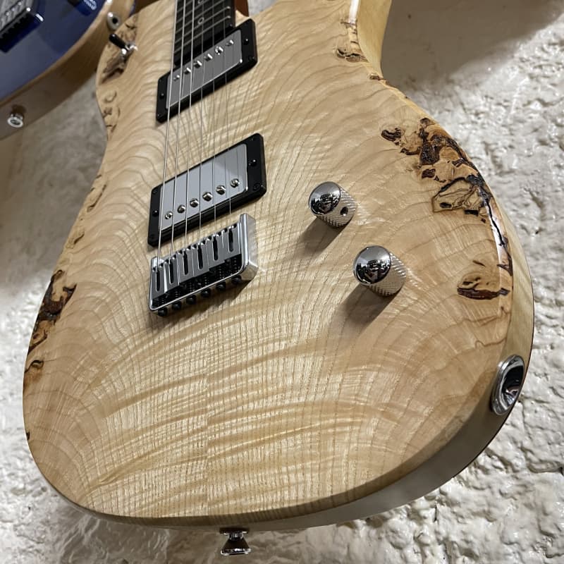 Crimson Custom Raw Descendent Burled Ash Natural - £1550 new Guitar