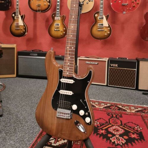 2023 Fender Stratocaster Partscaster Walnut -        Stratocaster