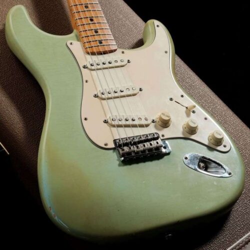 Fender 1969 Stratocaster Closet Classic Sonic Blue 1999 [SN CN... -        Stratocaster