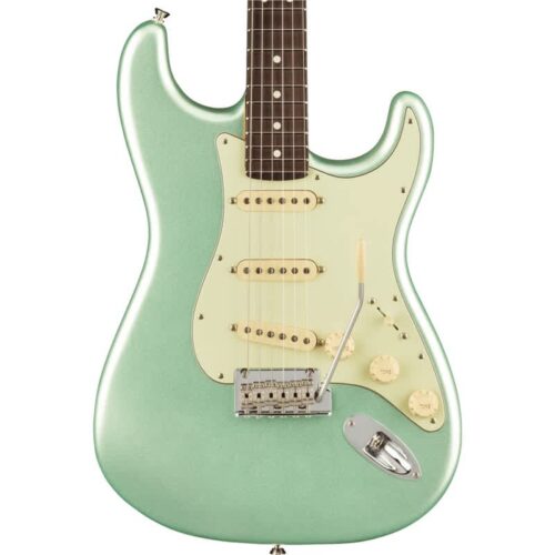 Fender Fender American Professional II Stratocaster, Rosewood ... - £1499.17 new Guitar