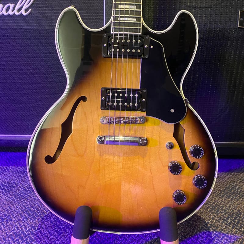 2012 Gibson Midtown Tobacco Sunburst - £2200 used Guitar