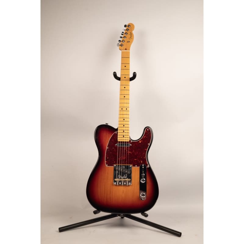 2021 Fender American Professional II Telecaster in 2-Tone Sunb... - £1429 used Guitar