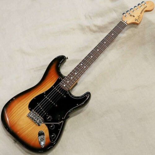 Fender Stratocaster '79 Sunburst/R Sunburst -        Stratocaster