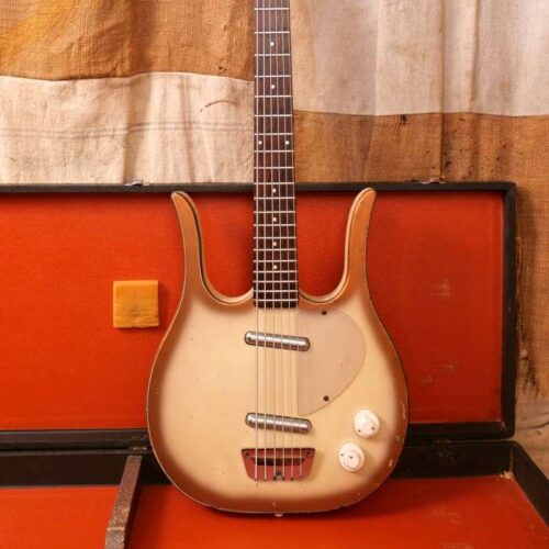 1960 Danelectro Longhorn Baritone Guitar Goldburst -           Bass