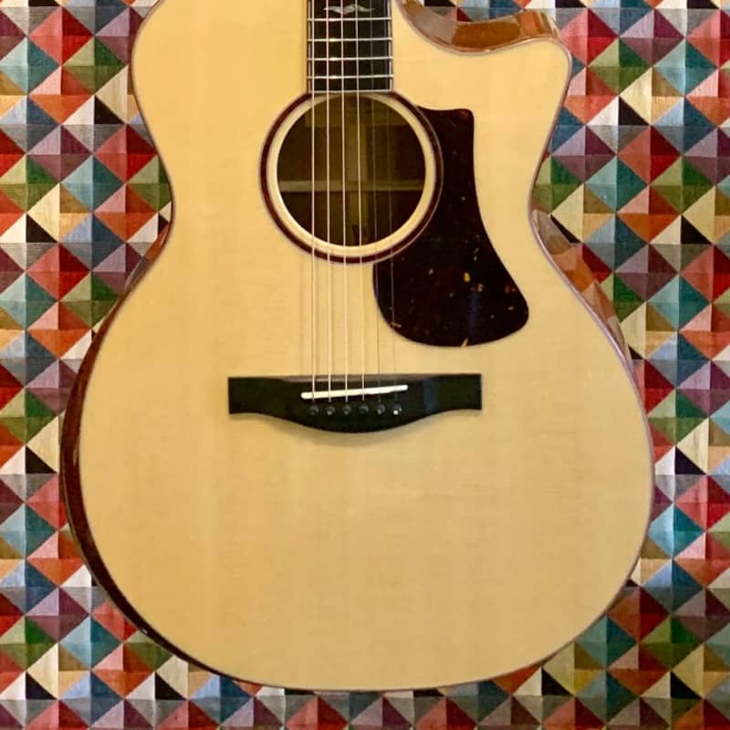 2022 Eastman AC522CE Natural - £1769 new Guitar