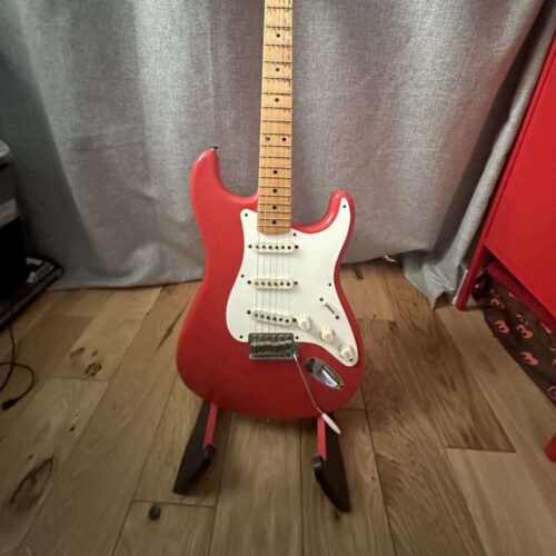 Fender Custom Shop '57 Reissue Stratocaster Relic Fiesta Red F... - £2500 used Guitar