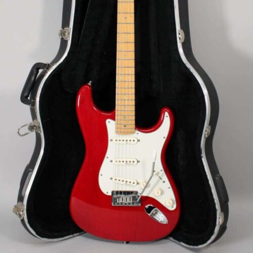 2000 Fender American Deluxe Stratocaster Transparent Crimson -        Stratocaster