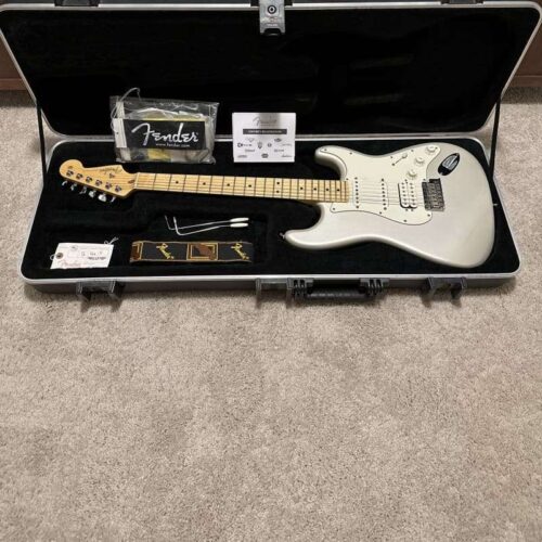 2009 Fender American Standard HSS Stratocaster Silver -        Stratocaster