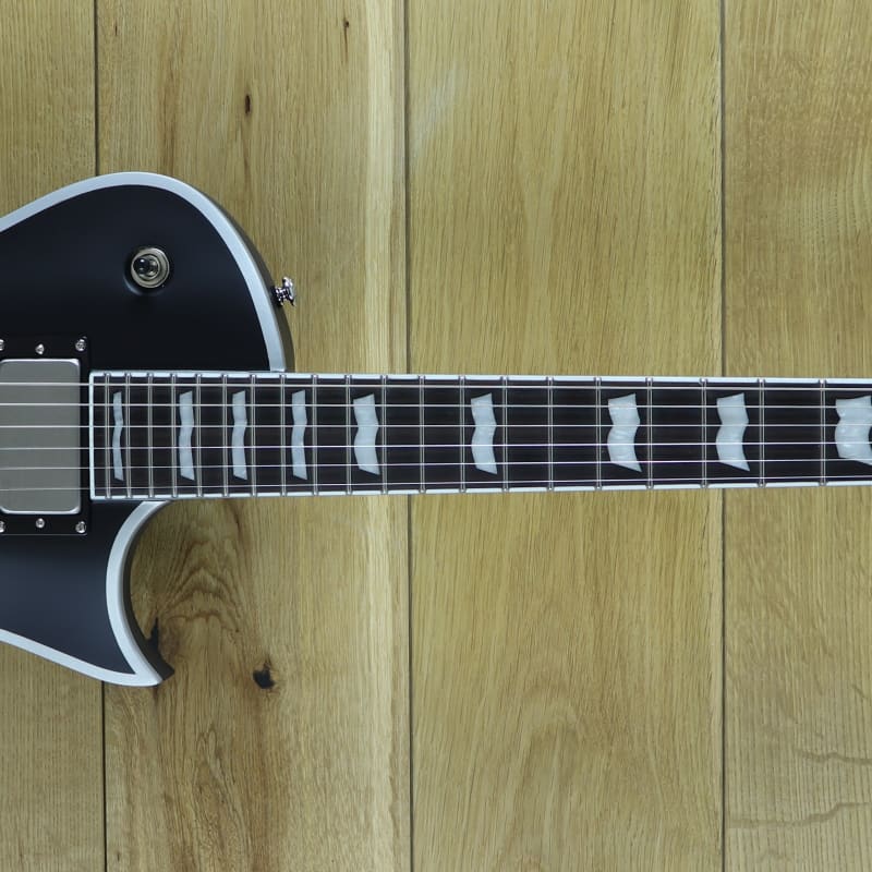 ESP EC1000EVERTUNE Black Satin - £829.17 new Guitar