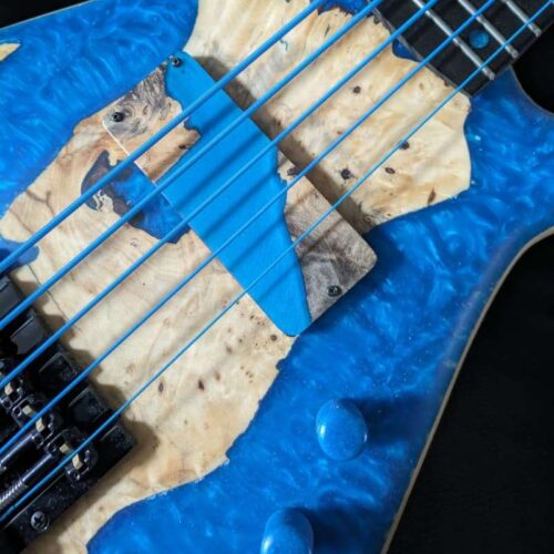 2023 Tom Martinson Custom Shop USA Bass 5-String Blue -       Custom Shop