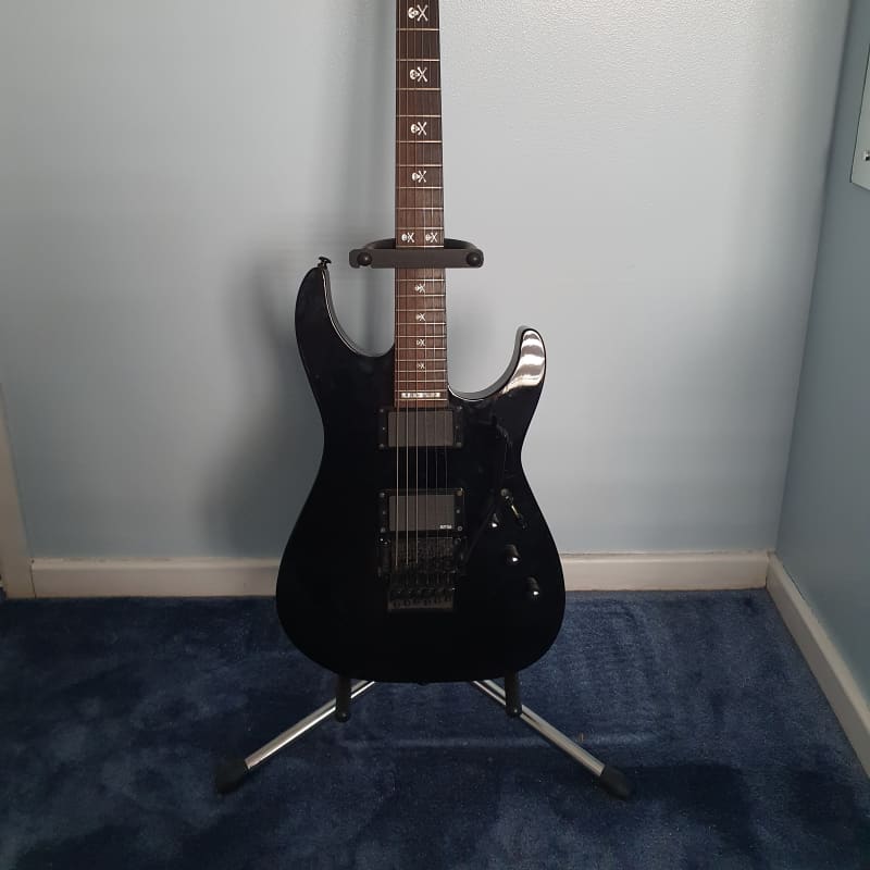 2004 - Present ESP LTD KH-602 Kirk Hammett Signature Black - £950 used Guitar