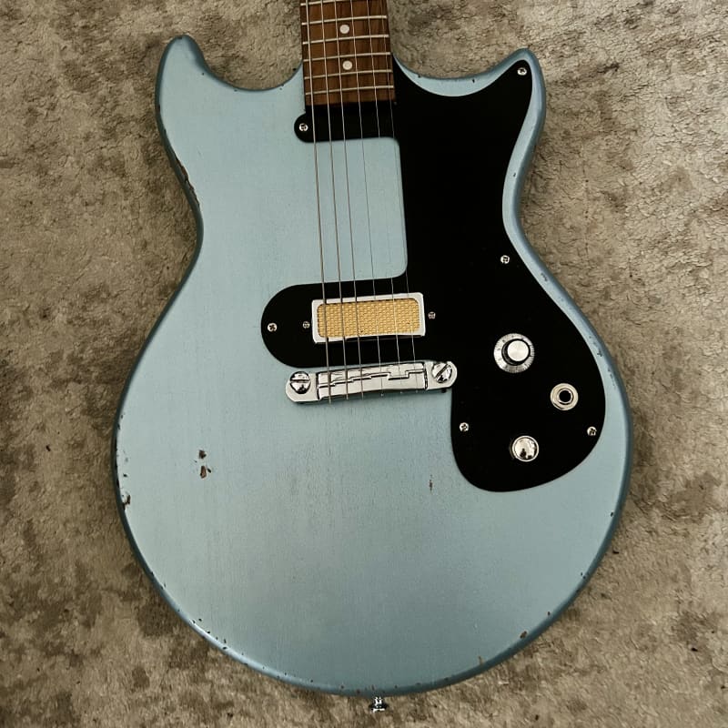 2023 Essoldo Olympic Pelham Blue - £600 used Guitar