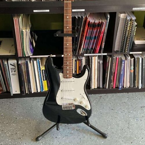 1996 Fender stratocaster Black -        Stratocaster