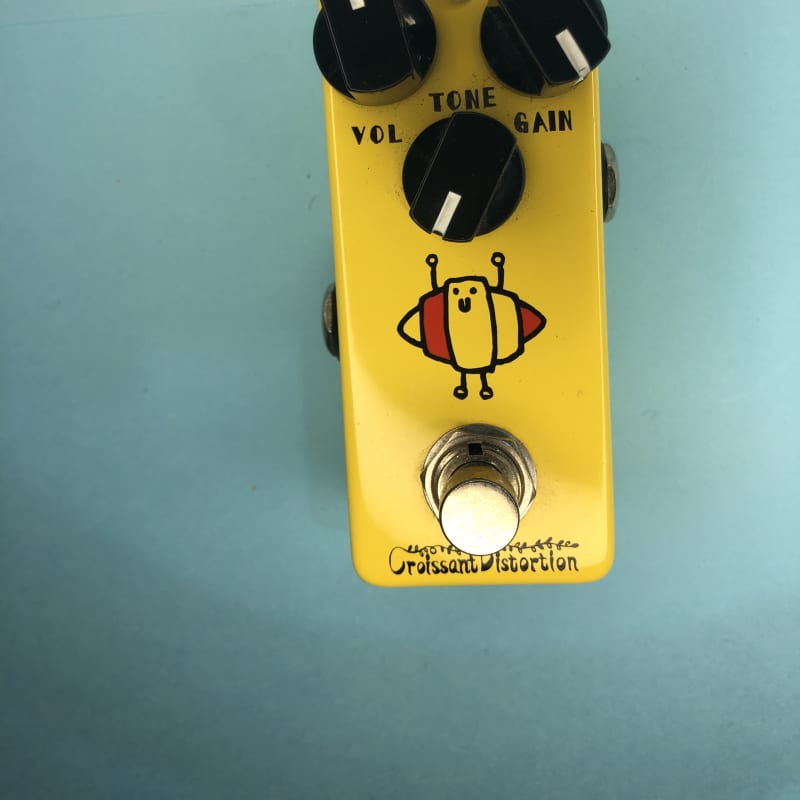 used Effects Bakery Croissant Distortion Yellow - Effect Pedal