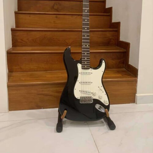 1978 - 1981 Fender Stratocaster with Rosewood Fretboard Black -        Stratocaster