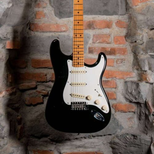 1987 Fender Stratocaster Black -        Stratocaster