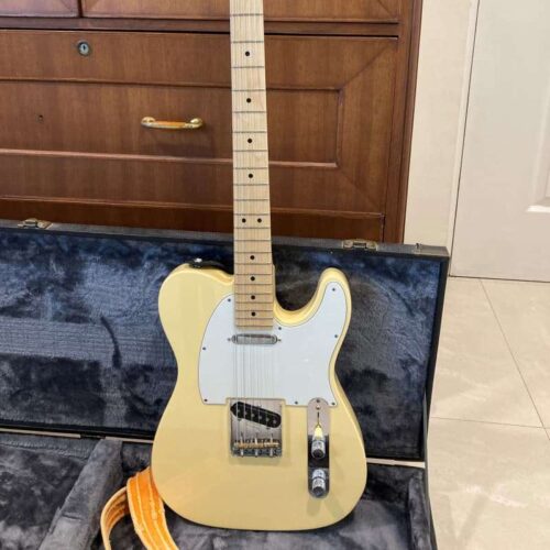 2019 - Present Fender American Performer Telecaster with Maple... -        Telecaster