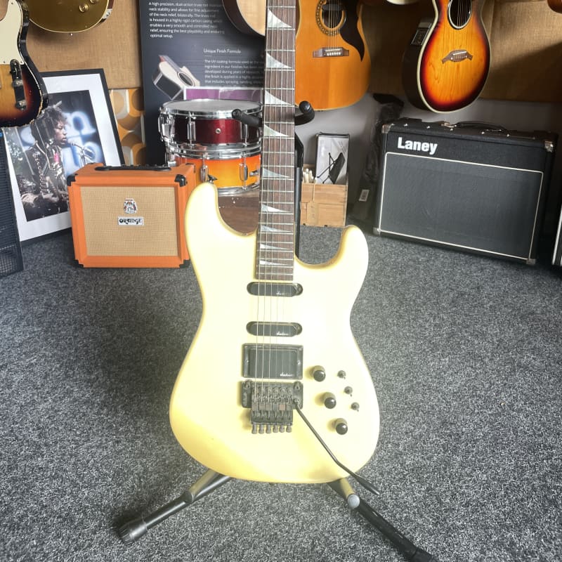 1980's Charvel-Jackson Model 4 Vintage White - £900 used Guitar